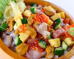 海の宝石丼（数量限定）／ウニ、イクラ、サーモン、地魚と彩り豊か