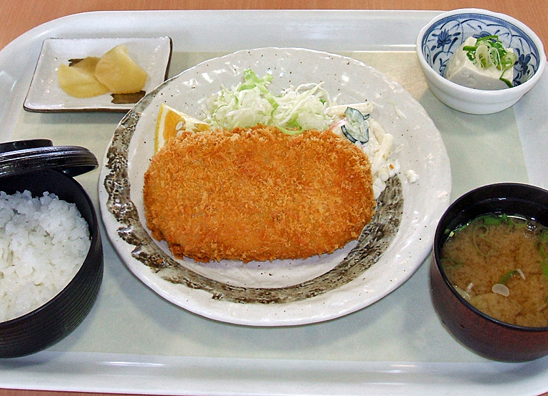 コロッケ定食