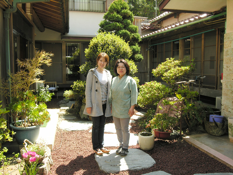 http://www.at-s.com/sbsradio/program/east/2011/04/18/okamisan.jpg