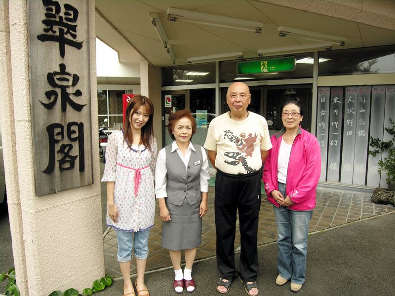http://www.at-s.com/sbsradio/program/east/2011/10/15/genkan.jpg