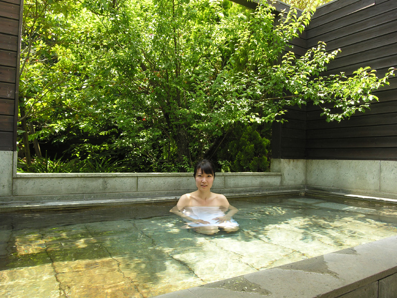 http://www.at-s.com/sbsradio/program/east/2012/05/19/midori.jpg