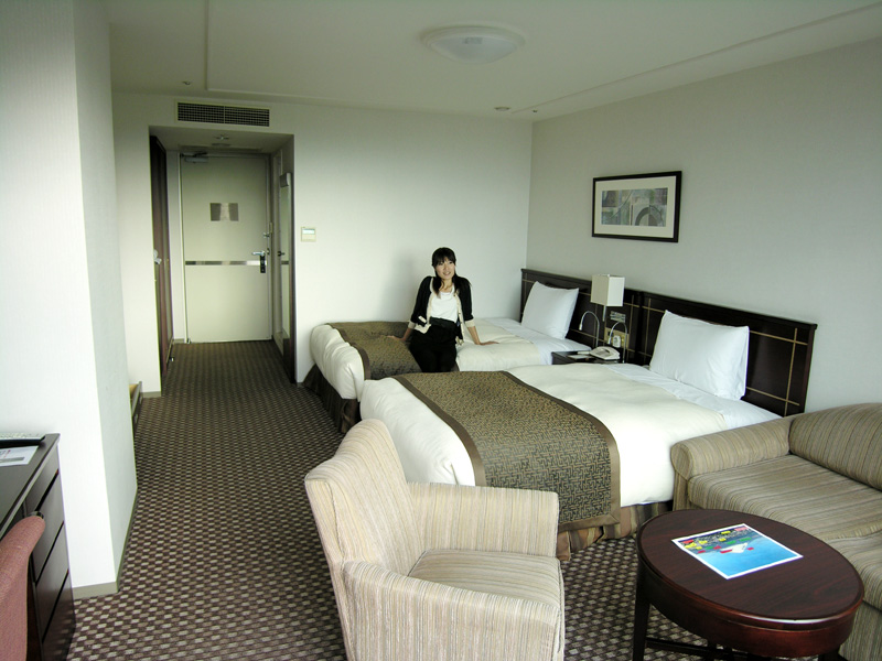 http://www.at-s.com/sbsradio/program/east/2012/10/06/room.jpg