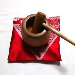 臼（うす）と杵（きね）