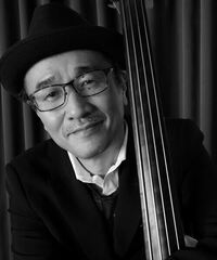井上 陽介（ベース）