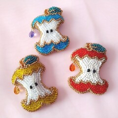 mattari＊さんのビーズ刺繍アクセサリーなどの販売、キッズブレスレットなどのワークショップ