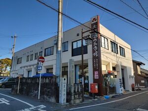 由比・むつみ市場の店内で開催します。