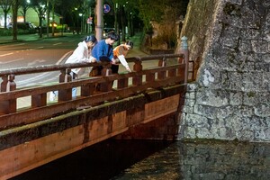 街を流れる水に着目して歩く夜さんぽ
