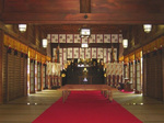 社殿内