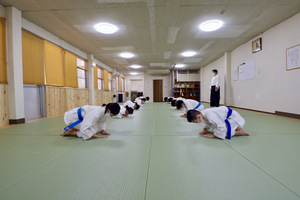 礼は心を向けることですね