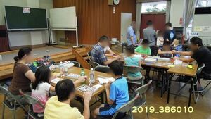 前回のミヤモテン2019（旧公民館）こどもプラモ組立体験会場の様子