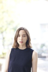 矢部華恵