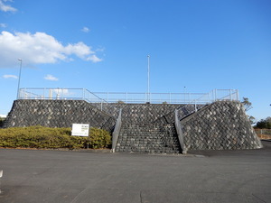 石積み堤防モニュメント