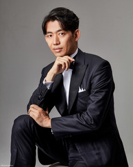 指揮：角田鋼亮