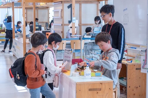 こどもバザール　5月10日（土）〜5月11日（日）