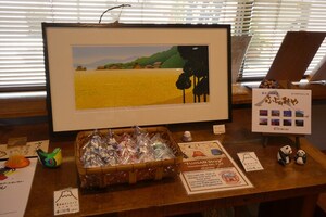 個店でアート展示（観覧無料）