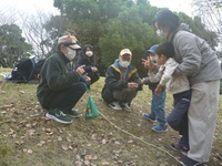スウェーデン発祥の自然環境教育プログラムです。楽しく遊びながら、五感を使って自然を体験しよう！