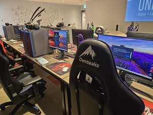 最新ゲーミングPCを10台用意！eスポーツに取り組んでみよう！