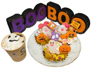 ①10/19（日）♦ハロウィンケーキ ♦アイシングクッキー ♦ハロウィンラテ/ジュース