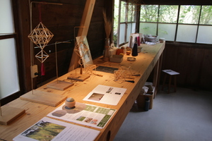 茶工場アトリエでの展示