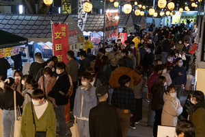 夜の屋台おでんゾーン
