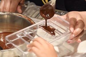 完成はクレヨン型のチョコレート