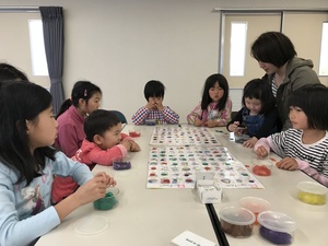 オセロゲームでウォーミングアップ♪