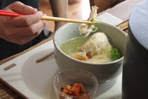 四季を楽しむ韓国家庭料理教室③『参鶏湯(サンゲタン)とカクテキ』