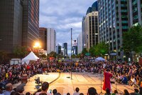 演劇・ダンス・ストリートパフォーマンス…いつものまちなかを劇場に変える、パフォーミングアーツの祭典を開催！