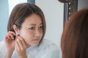 金継ぎ×シーグラスのピアス