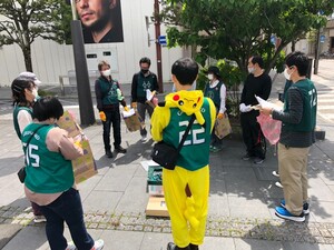 円になって自己紹介