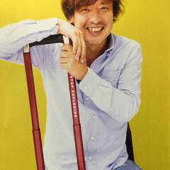 みつばちと畑のがっこうの校長先生。佐伯康人さん。愛媛から毎月教えにきてくれます。