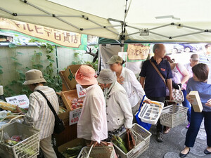 静岡の隠れた名店、おいしい食べもの屋さんが月替りで出店します。