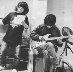 田村迅ボーカルの羊のクロニクルズ、ライブパフォーマンスあり