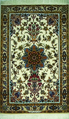 ペルシャ絨毯 （イラン製イスファハーン産 