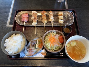 【ぬまつーグルメ】定食愛。串屋でそのポテンシャルを、あらためて感じる。（沼津市岡宮）