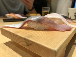 【ぬまつーグルメ】沼津駅前でお寿司を食べるなら、沼津魚がし鮨。ネタが長いのよ（沼津市大手町）