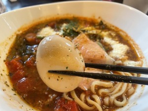 【ぬまつーグルメ】with味玉がかなりおススメ。カル麺で黄金トマト麺食べてきた。(沼津市添地町)