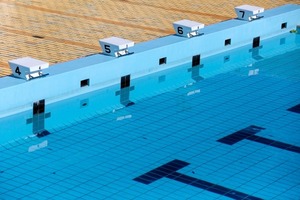 夏に向けて特訓だ！清水町の温水プールと戸田B&G海洋センターで水泳教室二本立て。