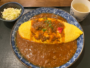 でみぐら亭｜夜でもランチ！老舗洋食屋さんでボリューム満点オムライス（静岡市葵区沓谷）