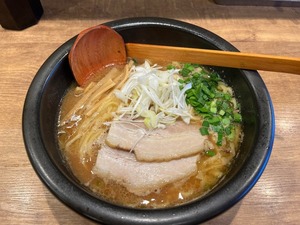 【ぬまつーグルメ】「うまいもの街」のラーメン銅(あかがね)が熱い。(沼津市下香貫島郷)