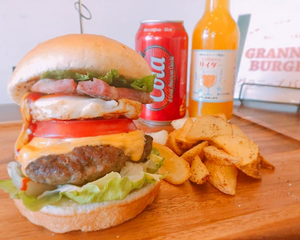 三ケ日牛バーガー
