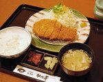特選ロースカツ定食（120g）