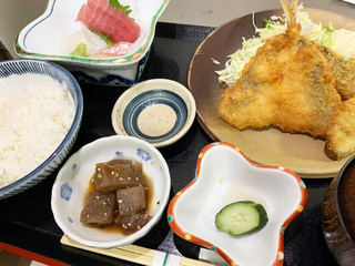 海定食（ランチメニュー）