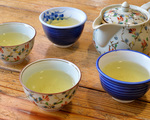 天竜茶（無料）／急須でいれた本格的な緑茶を何杯でも