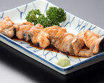 トロサーモン皮串焼き