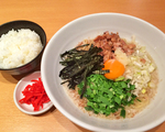 極旨背脂混ぜそば