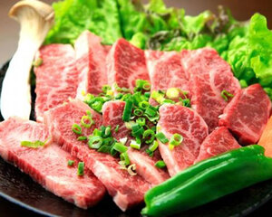 上カルビ　美しい霜降りで上質のバラ肉のコクと旨さが凝縮された逸品