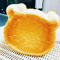 くまの形がかわいい「くま食パン」