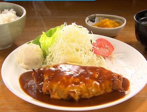 バナナマンのせっかくグルメ!!]で紹介されたポークカツチーズ定食