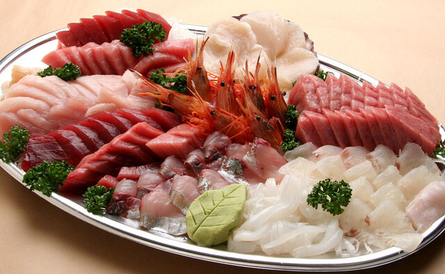 サスエ前田魚店 西小川店 焼津市 アットエス